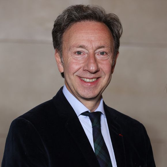 Exclusif - Stéphane Bern nommé Pape du Patrimoine lors de la Saint Clément au restaurant Alain Ducasse Baccarat, à Paris, France, le 20 novembre 2025. © Denis Guignebourg/Bestimage