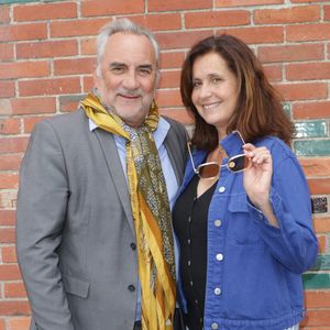 Antoine Duléry et Pascale Pouzadoux  - Les célébrités prennent la pose lors la 4ème édition du festival du film de Demain à Vierzon, France, le 5 juin 2025. © Coadic Guirec/Bestimage
