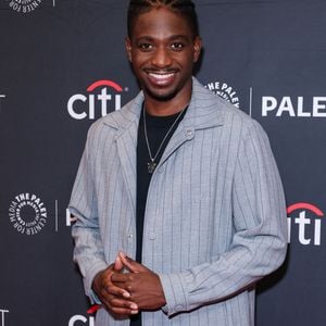 Samuel Arnold pour Emily In Paris (Netflix), au Dolby Theatre à Hollywood.

©BestImage