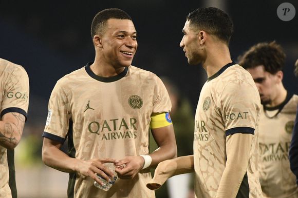 Kylian MBAPPE (PSG) et Achraf HAKIMI (PSG) Montpellier Herault SC vs. Paris Saint Germain pour la J26 de la Ligue 1 Uber Eats au Stade de la Mosson, le 17 mars 2024. © Valentina Claret / Panoramic / Bestimage
