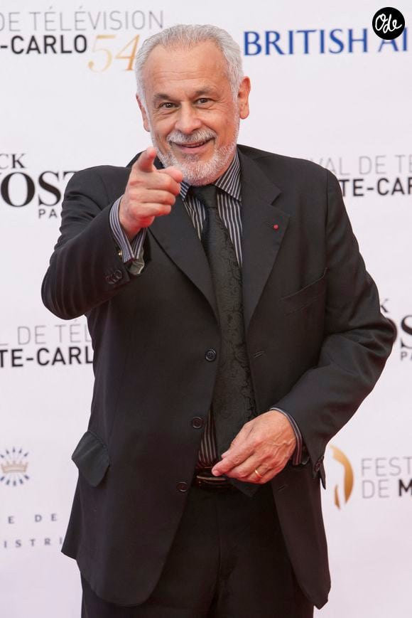 Francis Perrin pose lors de la cérémonie d'ouverture du 54e Festival de la télévision de Monte-Carlo, à Monte-Carlo, Monaco, le 7 juin 2014. Photo : Marco Piovanotto/ABACAPRESS.COM