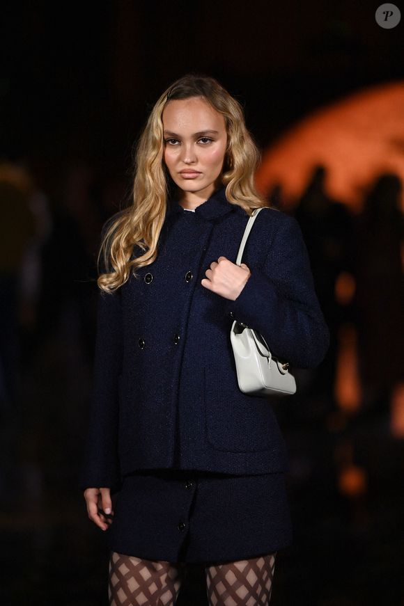 Lily Rose Depp assiste au défilé Chanel Womenswear printemps/été 2026 dans le cadre de la semaine de la mode à Paris le 06 octobre 2025 à Paris, France. Photo par Franck Castel/Abaca