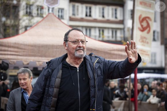 Jean Reno - Netflix a choisi la capitale alsacienne pour lancement du film ''Loups-garous'' à Strasbourg, France, le 19 octobre 2024.  Elyxandro Cegarra/Panoramic/Bestimage