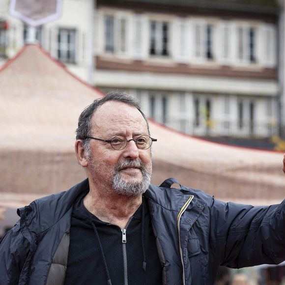 Jean Reno - Netflix a choisi la capitale alsacienne pour lancement du film ''Loups-garous'' à Strasbourg, France, le 19 octobre 2024.  Elyxandro Cegarra/Panoramic/Bestimage