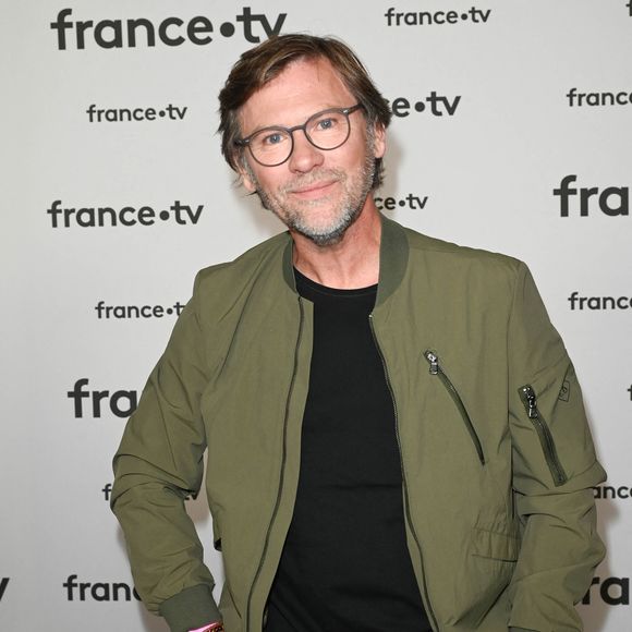 Laurent Romejko au photocall pour la conférence de presse de rentrée de France TV à la Grande Halle de la Villette à Paris, France, le 6 juillet 2022. © Coadic Guirec/Bestimage