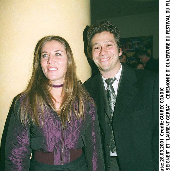 Invitée sur "Le Divan" de Marc-Olivier Fogiel en mai 2015, elle racontait les circonstances de leur rupture : "J'ai eu beaucoup de chagrin et, sans remuer tout ça, car Laurent serait furieux que j'en parle, ça s'est fait dans des conditions très difficiles

Mathilde Seigner et Laurent Gerra à Paris en 2001 © COADIC GUIREC / BESTIMAGE