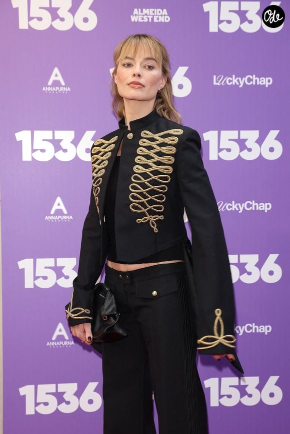 Margot Robbie lors de la soirée de presse de la pièce "1536" au Ambassadors Theatre, le 12 mai 2026. 

© Bestimage