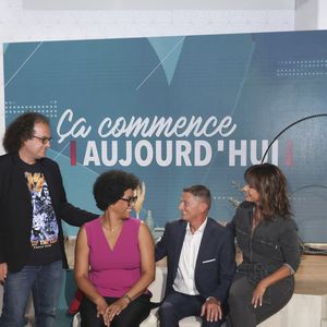 Exclusif - Laurent Karila, Amina Yamgnane, Marc Geiger, Faustine Bollaert - - La nouvelle saison de l'émission "ça commence aujourd'hui" sur France 2.

Paris le 1er septembre 2023.

© Jack Tribeca / Bestimage
