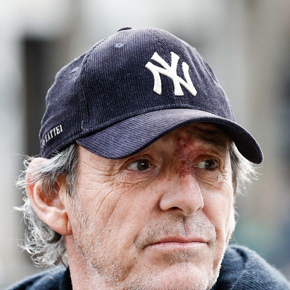 Jean-Luc Reichmann - Arrivées à la cérémonie religieuse en hommage à Rolland Courbis dans l'église de la Madeleine à Paris, France, le 14 janvier 2026. © Jacovides-Moreau/Bestimage