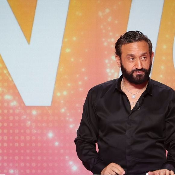 Exclusif - Cyril Hanouna, sur le plateau de  TBT9 présenté par C.Hanouna, et diffusé en direct sur W9, Paris, France, le 04 novembre 2025. © Jack Tribeca / Bestimage