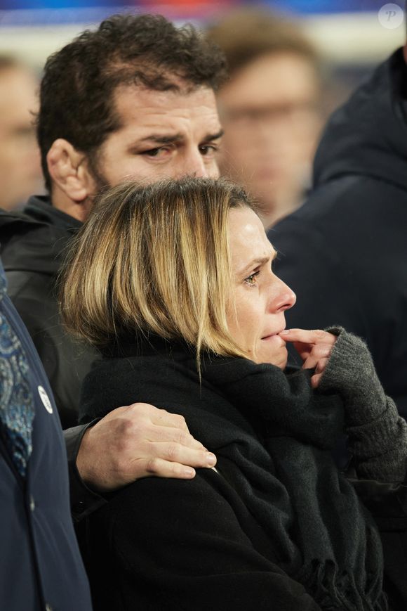 Jalil Narjissi et Valérie Narjissi (les parents de Mehdi Narjissi) - Hommage à Medhi Narjissi, disparu cet été lors d’un stage en Afrique du sud, lors du lancement du Tournoi des Six Nations opposant la France au Pays de Galles, au Stade de France, à Saint-Denis, Seine Saint-Denis, France, le 31 janvier 2025. © Cyril Moreau/Bestimage
