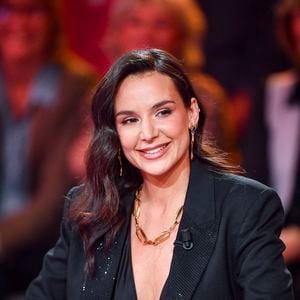 Peu à peu, leur relation s'est reconstruite jusqu'à leurs retrouvailles.
Exclusif - Jade Leboeuf lors de l'enregistrement de l'émission "Famille je vous aime" présentée par M.Drucker et qui sera diffusée le 29 décembre sur France 3, au studio Rive gauche, à Paris, France, le 2 décembre 2025. © Gaffiot-Perusseau/Bestimage