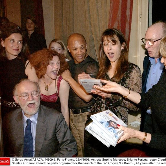 Sophie Marceau qui incarnait Vic avait alors une meilleure amie, Pénélope, jouée par Sheila O'Connor.

L'actrice Sophie Marceau, Brigitte Fossey, l'acteur Claude Brasseur, Daniele Thompson, Sheila O'Connor assistent à la soirée organisée pour le lancement du DVD du film 'La Boum', 20 ans après sa sortie.
© Serge Arnal/ABACA. 44909-5.