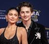 Timothée Chalamet est un amoureux de la France.

Timothee Chalamet et Kylie Jenner assistent au tapis rouge lors de la 70ème cérémonie des "David Di Donatello" à Cinecitta Studios à Rome, Italie. Photo par PacificPressAgency / Bestimage
