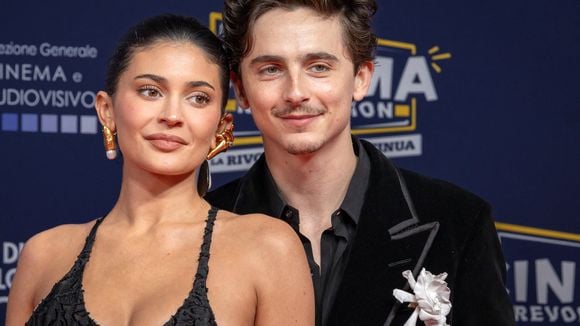 Timothée Chalamet et Kylie Jenner "sont entrés cagoulés" : les habitants de ce village français, bien connu de l'acteur, racontent ce qu'il s'est passé