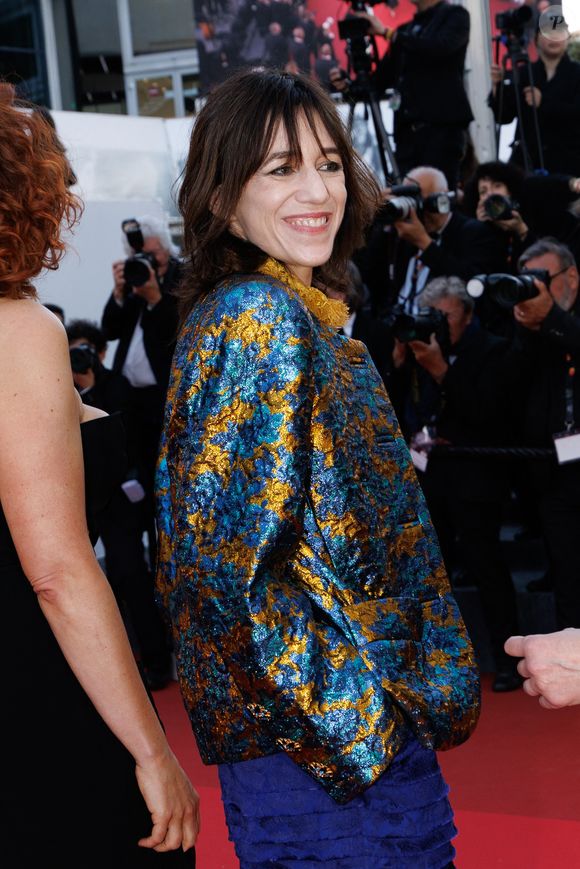 Charlotte Gainsbourg - Montée des marches du film " Fjord " lors du 79ème Festival International du Film de Cannes, le 18 mai 2026. 

© Jacovides-Moreau / Bestimage
