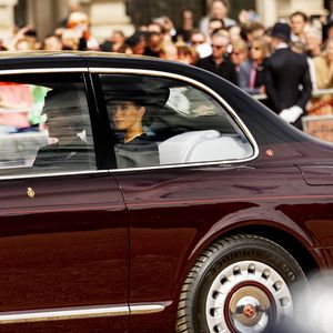 Meghan Markle, duchesse de Sussex - Procession du cercueil de la reine Elizabeth II d'Angleterre de l'Abbaye de Westminster à Wellington Arch à Hyde Park Corner, près du palais de Buckingham, au son de Big Ben et de coups de canon. Londres,  le 19 septembre 2022.