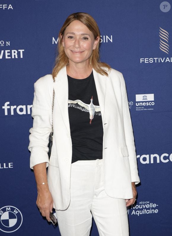 Daniela Lumbroso lors de la soirée d'ouverture avec la projection du film "La femme la plus riche du monde" lors de la 18ème édition du Festival Film Francophone (FFA) à Angoulême le 25 août 2025.

© Coadic Guirec / Bestimage