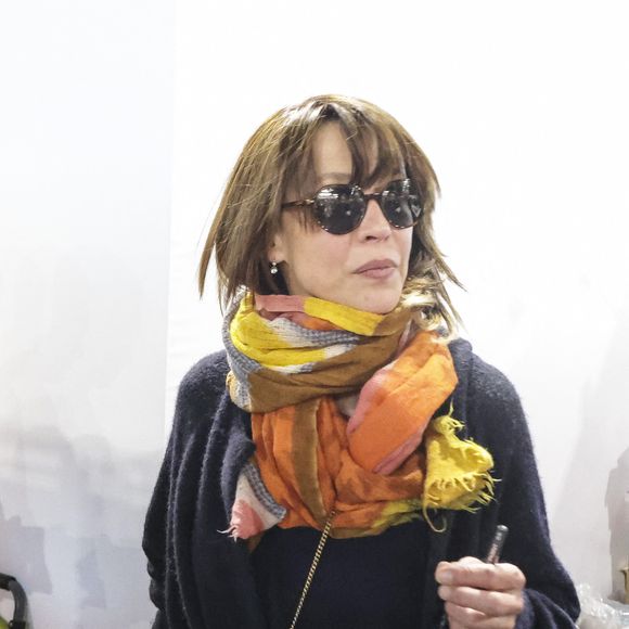 Sophie Marceau, pour la promotion de son livre "La Souterraine" publié chez Seghers au Festival du Livre de Paris 2023 au Grand Palais Éphémère - Paris le 22/04/2023 - © Jack Tribeca / Bestimage