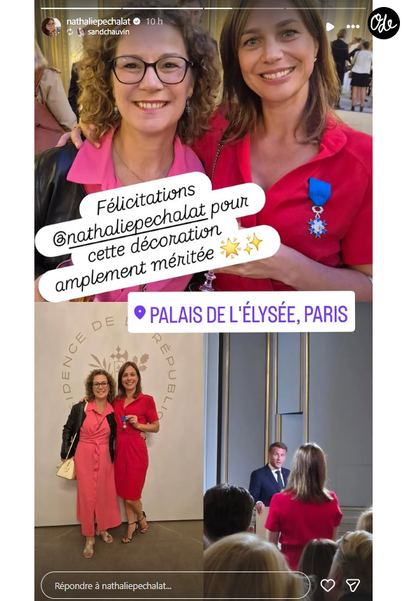 Elle arborait une sublime robe rouge portefeuille, élégante et cintrée, sur laquelle était fièrement épinglée sa nouvelle médaille au fameux ruban bleu. 

Nathalie Péchalat décorée à l'Elysée