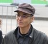 Un selfie de Jean-Jacques Goldman fait parler 

Jean-Jacques Goldman lors des obsèques de Véronique Colucci au cimetière communal de Montrouge.