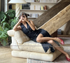 Jeanne Damas, icône du style parisien et entrepreneuse audacieuse, ouvre les portes de son cocon familial.

Jeanne Damas, fondatrice de la marque Rouje, sur Instagram