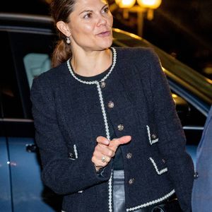 C'est ce que l'on a appris ce jeudi


La princesse Victoria de Suède visite l'Association des soldats suédois à Stockholm, le 4 décembre 2024. 
© SPA / Dana Press / Bestimage