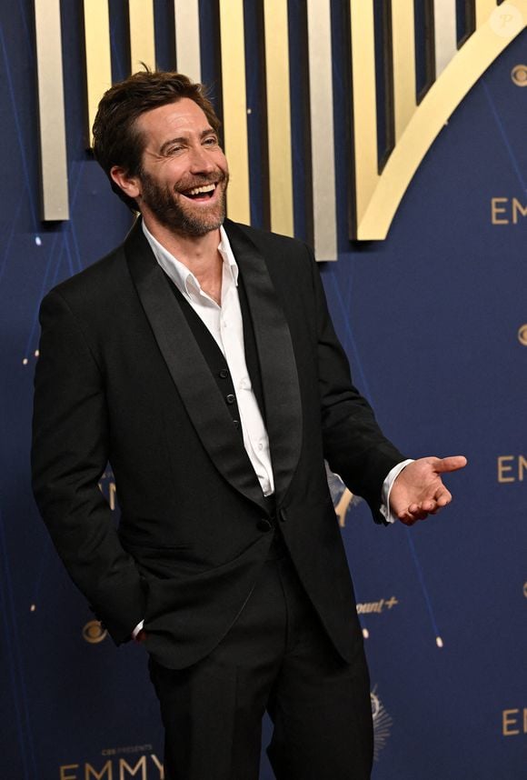 Jake Gyllenhaal arrive à la 77e cérémonie annuelle des Primetime Emmy Awards au Peacock Theater à Los Angeles le dimanche 14 septembre 2025. Photo by Chris Chew/UPI/ABACAPRESS.COM