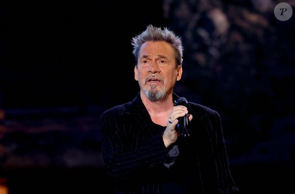 L'interview est parue le 27 mai 2026.
Exclusif - Florent Pagny lors de l'enregistrement de la 2ème partie de soirée de l'émission "La chanson secrète N°14", présentée par N.Aliagas et diffusée le 26 décembre sur TF1, à Paris, France, le 9 décembre 2025.  © Jacovides-Moreau/Bestimage
