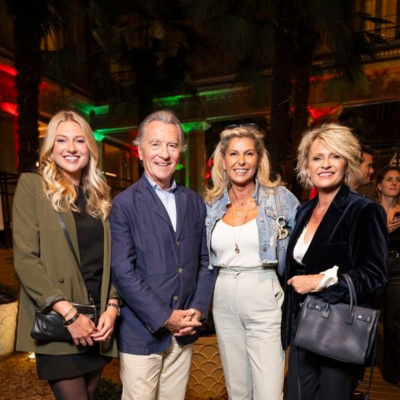 Exclusif - Valentine Sled, William Leymergie, Caroline Margeridon et Sophie Davant lors de l'inauguration du Restaurant & Bar 19.20 by Norbert Tarayre à l'hôtel Prince de Galles à Paris le 10 octobre 2023 ©Pierre Perusseau / Coadic Guirec / Bestimage