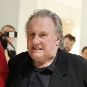 Gérard Depardieu au milieu de l’océan Atlantique avec une grande amie

Gérard Depardieu - Procès de Gérard Depardieu pour agressions sexuelles sur deux femmes lors d'un tournage de film, au tribunal correctionnel de Paris.

© Guignebourg / Clovis / Bestimage