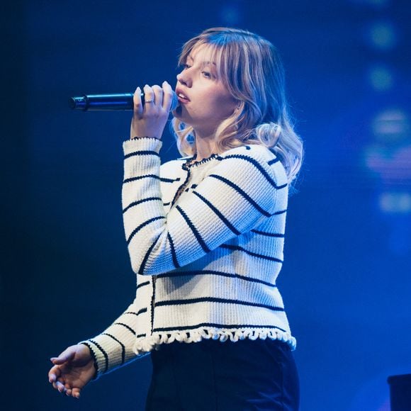 Elle est également revenue sur ses débuts difficiles et ses échecs.

Marine en concert lors de la 1ère édition du "Festival Europe 2" au Casino de Paris, le 17 juin 2025. Photo : Alexandre Fumeron / Bestimage