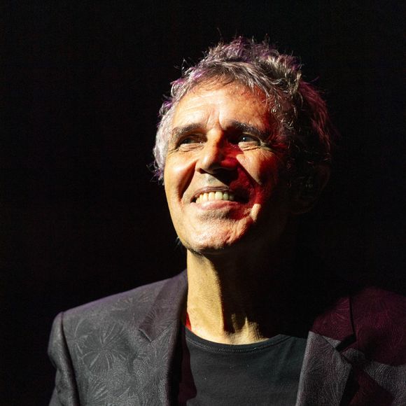Julien Clerc en concert lors du Festival "Paris Paradis" à la Villette à Paris le 9 septembre 2023. © Pierre Perusseau/Bestimage