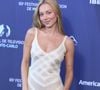 Elle affirme que ces rumeurs ont été créées pour "salir l'histoire entre deux personnes et porter atteinte à (sa) dignité".

Ester Exposito au photocall de la cérémonie d'ouverture de la 65ème édition du Festival TV De Monte Carlo le 12 Juin 2026.

 © Denis Guignebourg /Bestimage