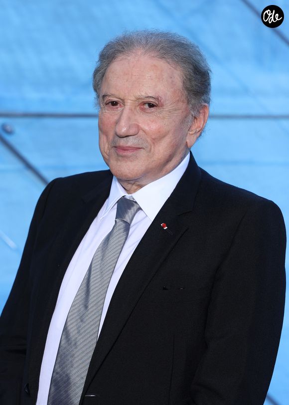 Exclusif. Photo Shoot. Michel Drucker lors de la cérémonie d'ouverture de la 65ème édition du Festival TV De Monte Carlo, le 12 juin 2026. 
© Denis Guigenbourg / Bestimage