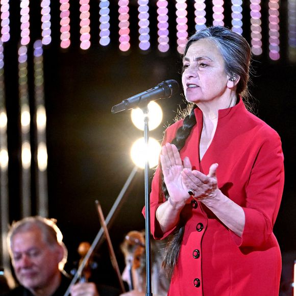 Exclusif - Catherine Ringer - Enregistrement de l'émission "Cannes chante le Cinéma" sur la célèbre plage Macé de Cannes, le 25 mai 2023 lors de la 76ème édition du Festival de Cannes le 25 mai 2023 © Bruno Bebert-Tiziano da Silva/Bestimage