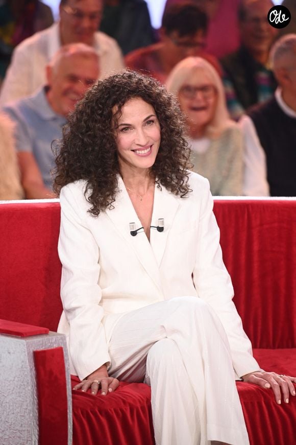 L'actrice et ancienne Miss France prône une détox douce à travers la pratique régulière du jeûne intermittent.

Exclusif - Linda Hardy - Enregistrement de l'émission "Vivement dimanche". 

© Guillaume Gaffiot / Bestimage