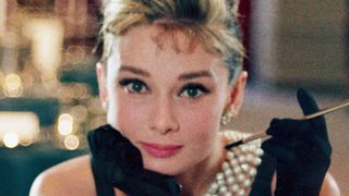12 chambres, piscine chauffée... La dernière demeure d'Audrey Hepburn mise en vente 7 millions moins cher que l'an dernier !