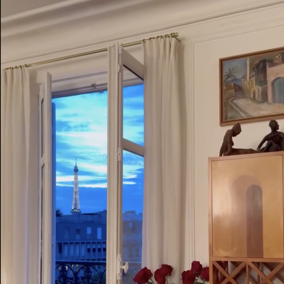 Retrouvailles entre les membres de "William à midi" chez William Leymergie et Sophie Davant à Paris.