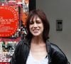 Une pièce située derrière la cuisine du 5 bis rue de Verneuil a accueilli Charlotte Gainsbourg et Kate Barry.

Charlotte Gainsbourg lors de la cérémonie de dévoilement de la plaque "Maison des Illustres" de la Maison Gainsbourg à Paris, France. © Christophe Clovis/Bestimage