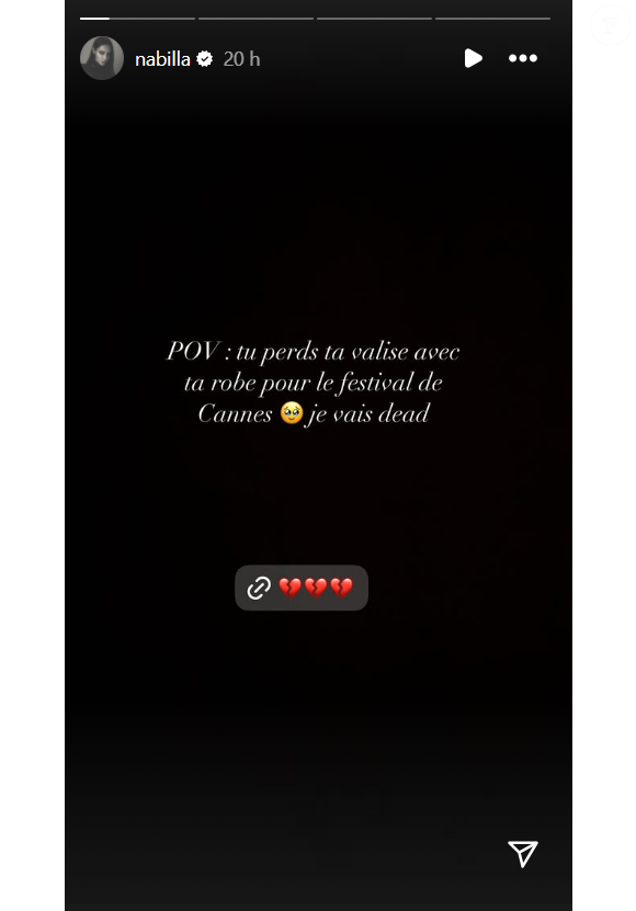 Sur Instagram, et TikTok, Nabilla a révélé que ses valises avaient été perdues. Et dans un de ses bagages se trouvait sa robe !
