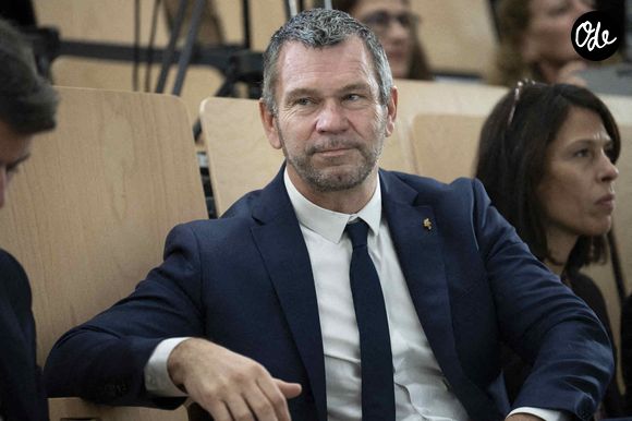 Le but est d'accompagner les salariés et les étudiants post-bac en leur proposant des formations axées sur le management et le leadership.

Le directeur général d'Intermarché Thierry Cotillard lors du lancement de la mobilisation générale du monde de l'entreprise en faveur des stages de seconde à Pierrefitte-sur-Seine près de Paris. Photo par Eliot Blondet/ABACAPRESS.COM