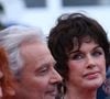 Anny Duperey publie un nouveau livre, "Respire, c’est de l’iode", dans lequel elle évoque sa vie personnelle et amoureuse.
Sabine Azema, Pierre Arditi et Anny Duperey à Cannes