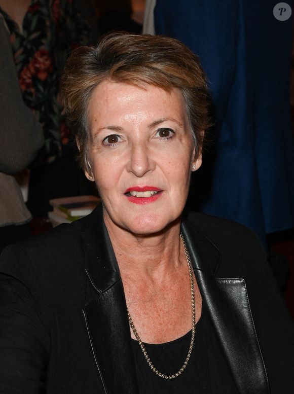 Frédérique Dumas - 2ème Salon des Femmes de Lettres et remise du Prix Simone Veil 2022 au Cercle National des Armées à Paris le 24 mai 2022. c Coadic Guirec/Bestimage