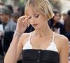 Sur ses réseaux sociaux, l'interprète de "Balance ton quoi" a finalement confirmé être contrainte de renoncer à sa venue.

Angèle au Front Row du défilé de mode féminine Chanel printemps-été 2025 lors de la Fashion Week de Paris, au Grand Palais, le 1er octobre 2024. 

© Olivier Borde/Bestimage