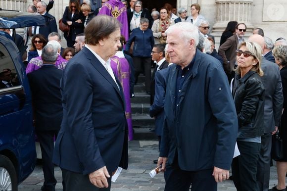 Daniel Lauclair, Luis Fernandez à la sortie des obsèques de Jean Tiberi, maire de Paris de 1995 à 2001, en l'église Saint-Etienne-du-Mont à Paris le 3 juin 2025. © Christophe Clovis / Bestimage