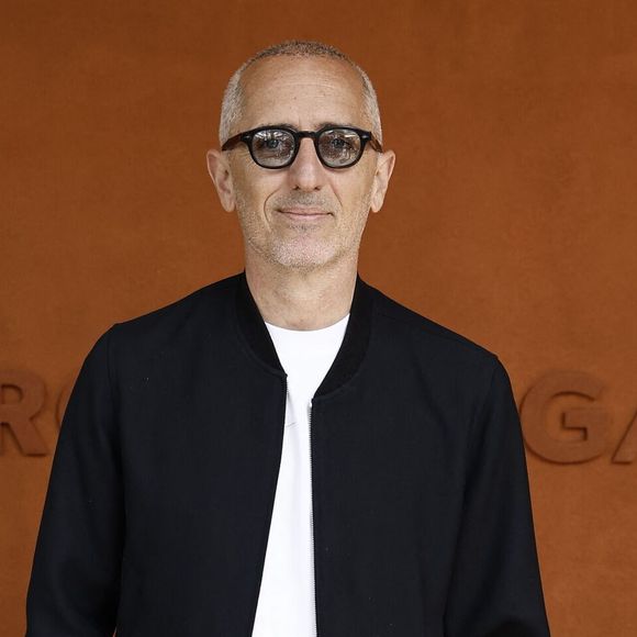 Gad Elmaleh lors des Internationaux de France de Tennis de Roland Garros 2026, à Paris, France, le 7 juin 2026. © Jacovides-Moreau/Bestimage