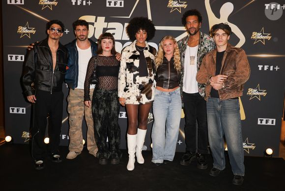 Loris Triolo, guest, Louve Le Coadou, Charry Yara, Charlie Loiselier, Llan Evans et Clément Massy - Photocall de la soirée de lancement de la 13ème saison de la "Star Academy" au cinéma Le Grand Rex à Paris. La Star Academy 2025 sera diffusé à partir du 18 octobre 2025 sur TF1.
© Guirec Coadic/Bestimage
