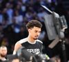 Celui qu'on surnomme Wemby l'a résumé très clairement cette semaine dans la presse : "Ce n'est pas artificiel, même pas business. C'est avant tout affectif." 

Victor Wembanyama lors du match "San Antonio Spurs - Pacers Indiana (98-136)" dans le cadre des NBA Paris Games 2025 à l'Accord Arena Bercy à Paris, le 26 janvier 2025.
© Ramsamy Veeren/Bestimage