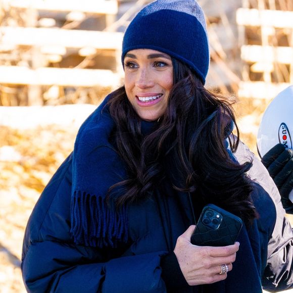 Le prince Harry fait du skeleton sous les yeux de Meghan Markle lors d'une visite au camp d'entrainement des athlètes des Invictus Games 2024 à Whistler en Colombie Britannique le 15 février 2024. Backgrid UK/ Bestimage